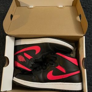 Jordan color siren will take offers